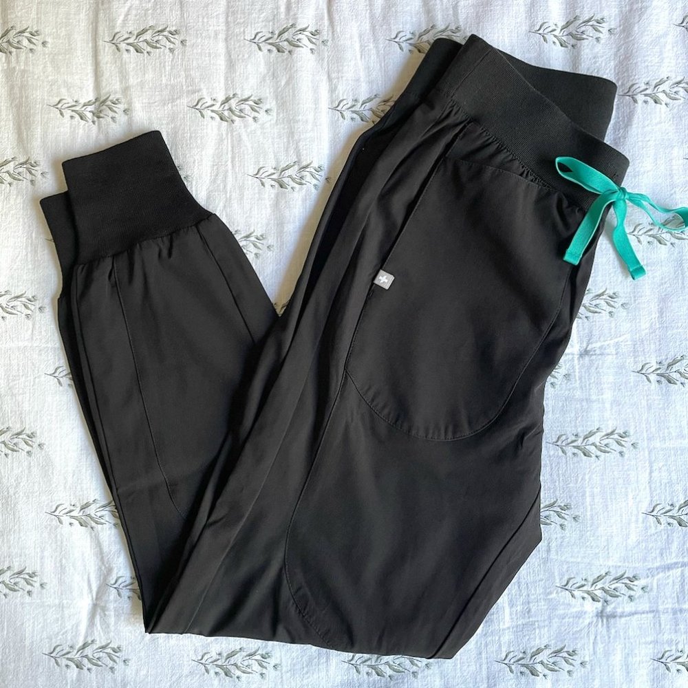 FIGS Black Callao Jogger Petite XS